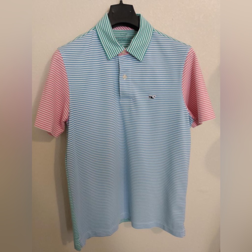 Men’s Vineyard Vines performance polo